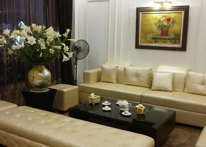 Hong Anh Hotel 2